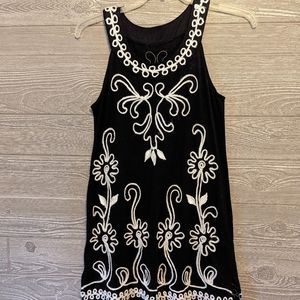 Sleeveless black top